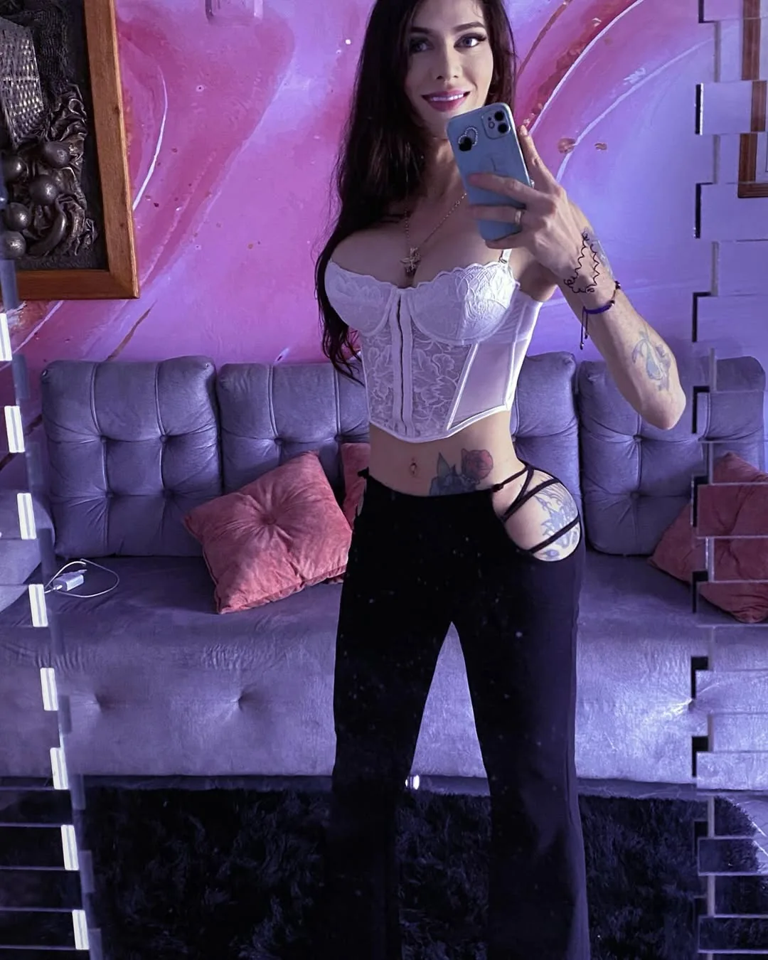 Lena0 escort 